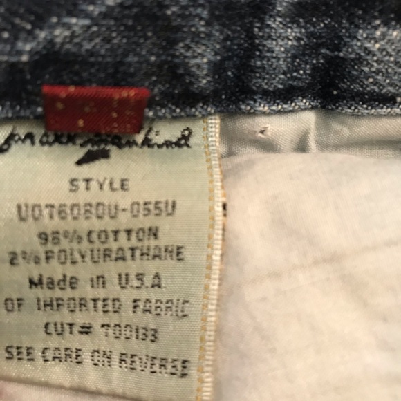 7 for All Mankind Medium Wash Jeans - Picture 5 of 6